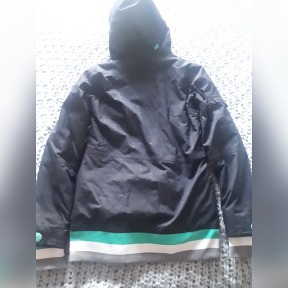 SOLD Firefly Ski/Snowboard Jacket - Picture 3 of 7
